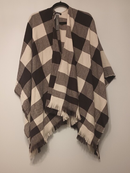 Tahari Sweaters - Tahari Black and Cream Plaid Poncho One Size